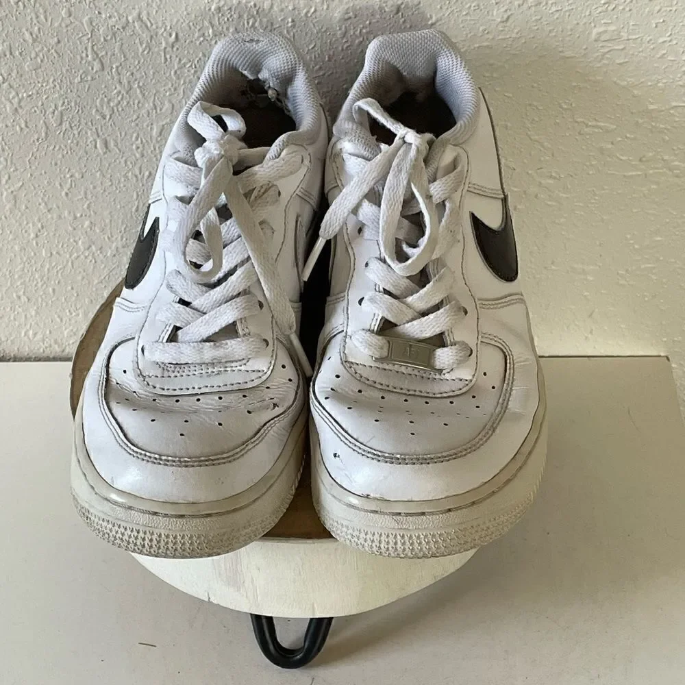 Pre-LOVED Nike Air Force 1 White and Black Custom Made Size 6Y